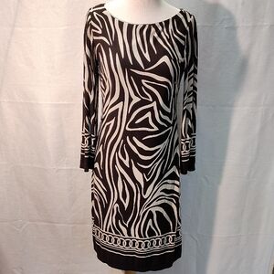 Enfocus Studio Black and White Patterned Long Sleeve Dress